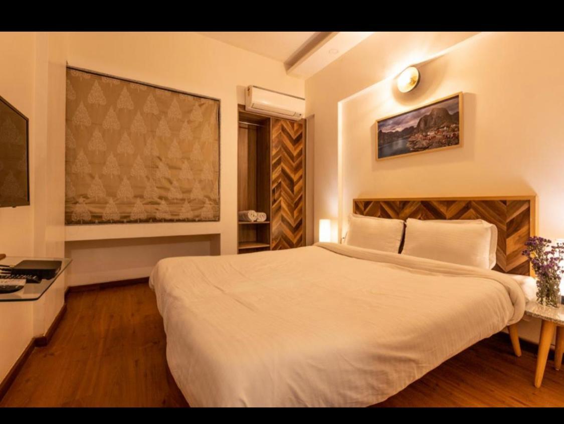 Mizzle Exotica Lonavala Apartment Exterior photo